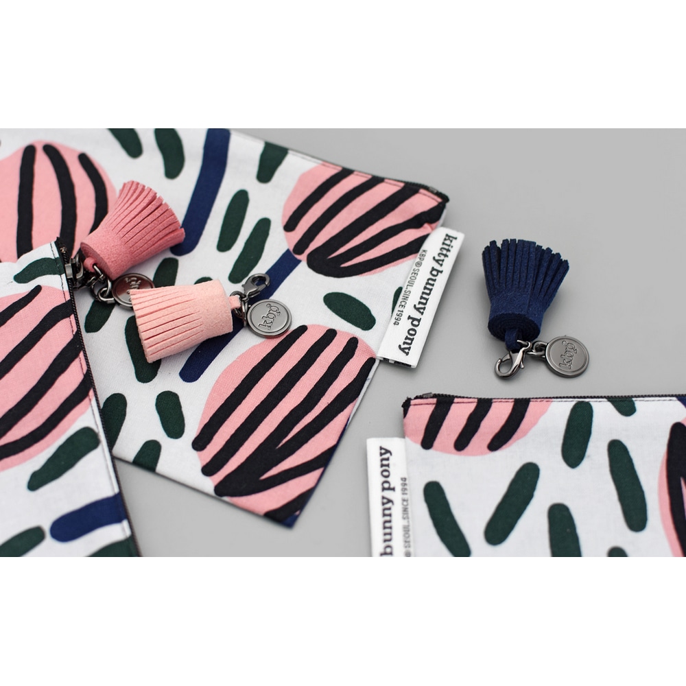 Tulipa Pouch by Jennifer Bouron – Bild 3